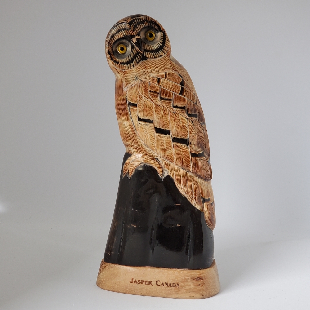 Handcarved Buffalo Horn Owl Statue Souvenir of Jasper Canada 8.5" KC Gifts